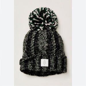 NWT FP MOVEMENT BY FREE PEOPLE POM PARTY BEANIE